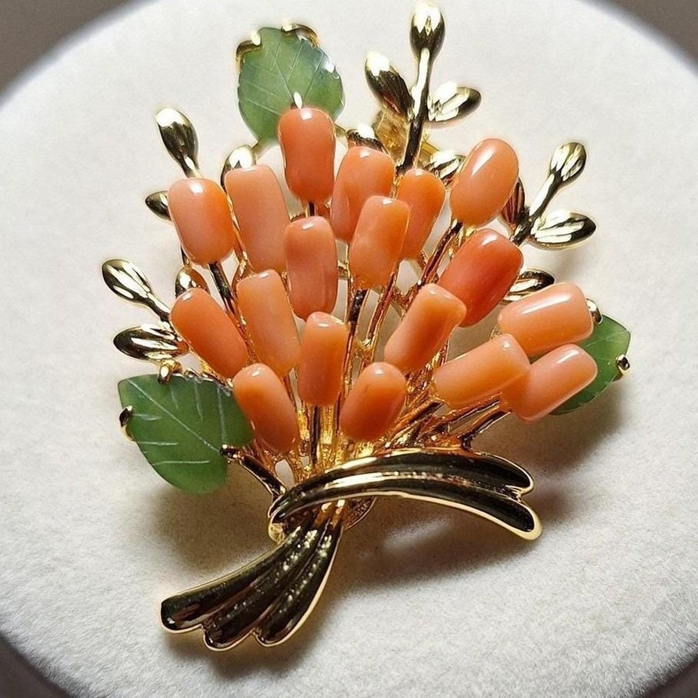Vintage flower basket bouquet brooch coral color stones and green enamel